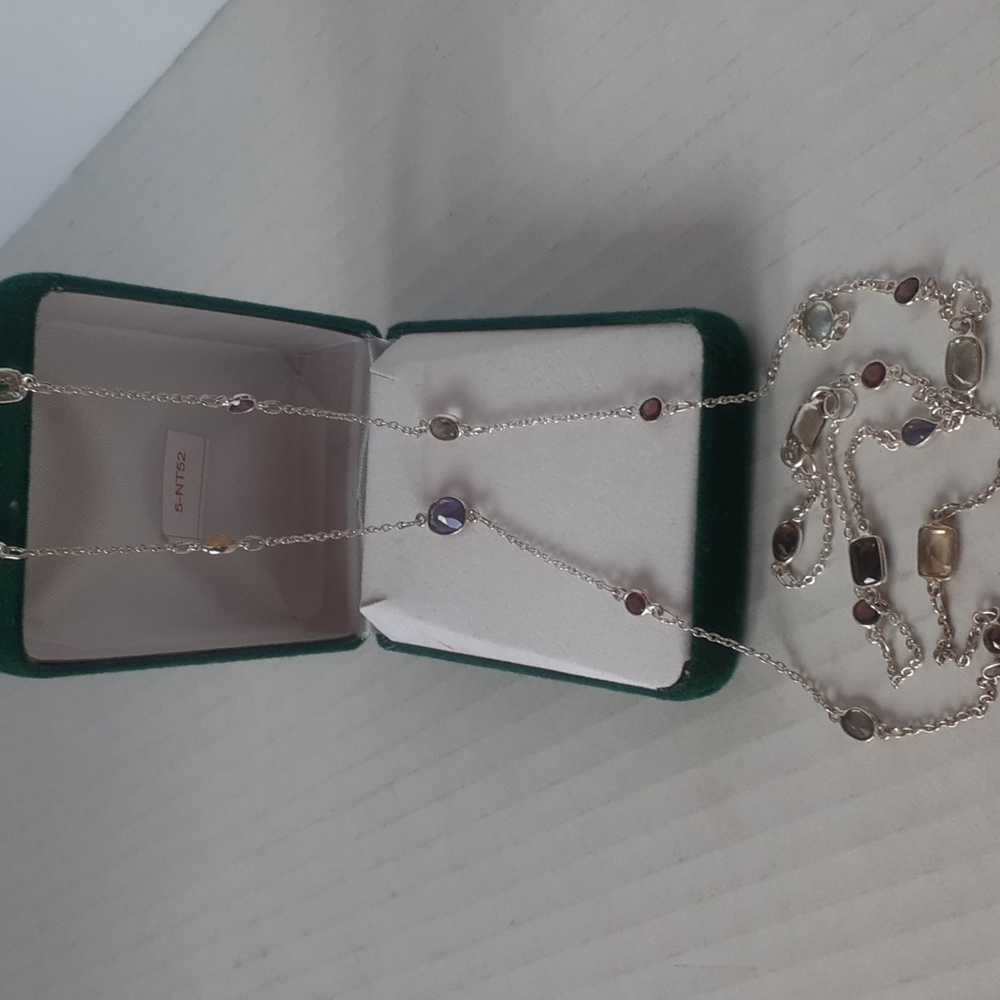 VtgSterling Silver MultiGemstone Necklace Amethyst,Garnet,Citrine & Quartz w/box - Picture 5 of 10
